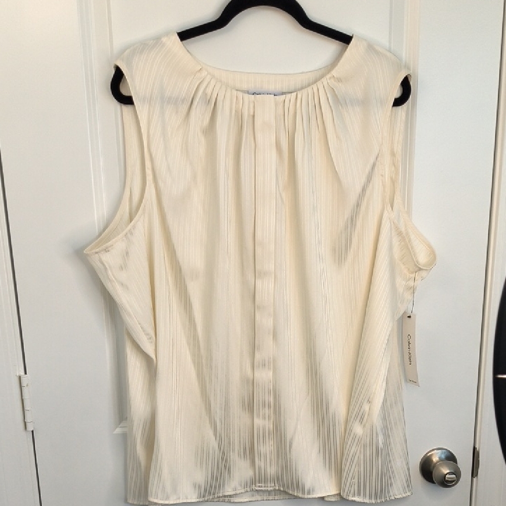 Calvin Klein Women's Cream Sleeveless Top Size 3X
